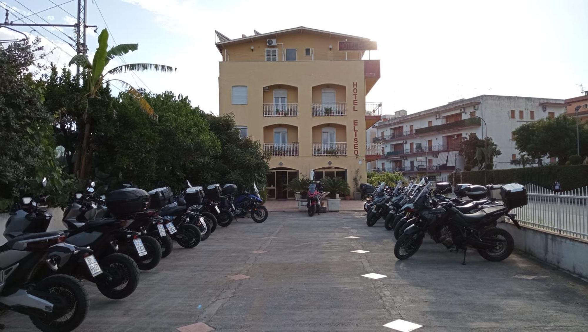 Hotel Eliseo Giardini Naxos Exteriér fotografie
