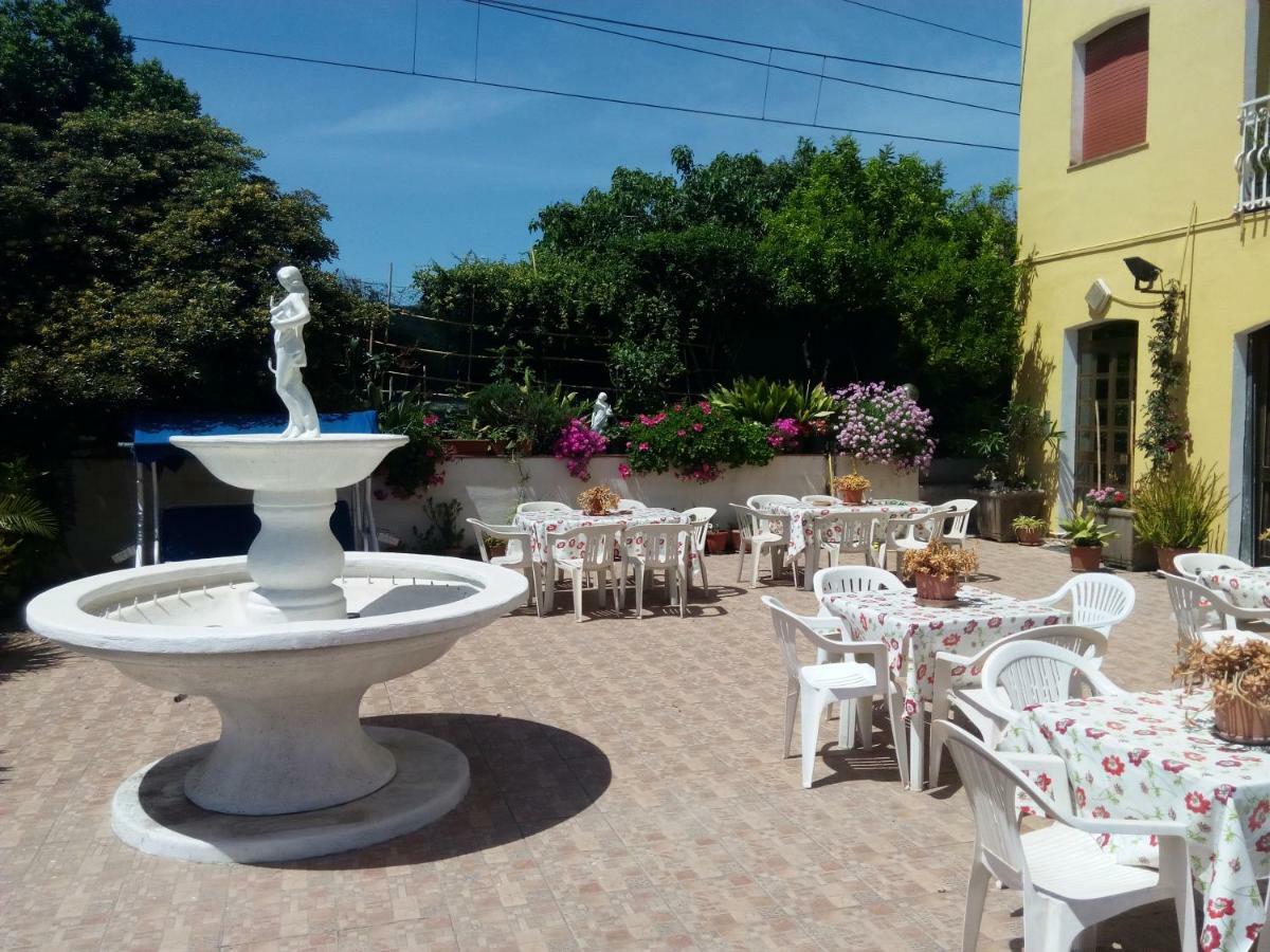 Hotel Eliseo Giardini Naxos Exteriér fotografie